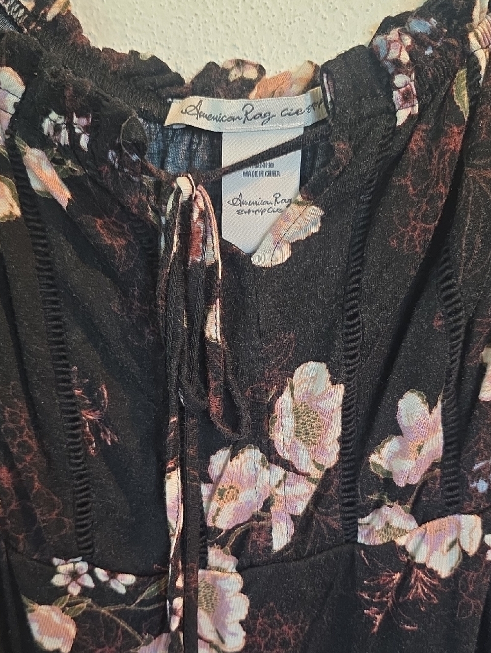 American Rag Dress - Picture 3 of 8